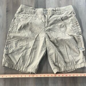 Alpine Design (The Sports Authority) 10 women’s tan lightweight hiking shorts